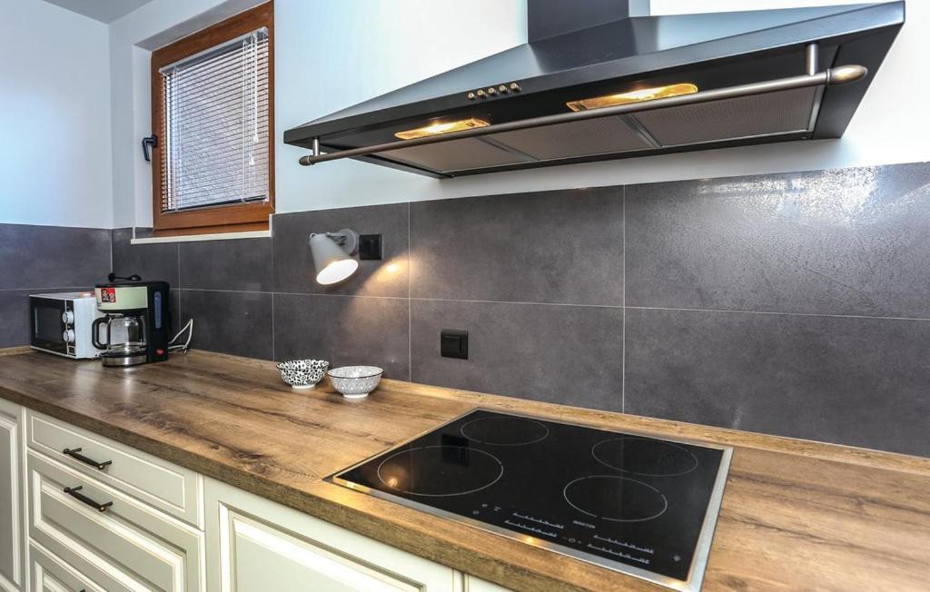Apartman R.R. Омиш Экстерьер фото